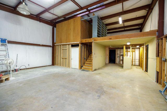 8664 Center St, Mokelumne Hill, CA 95245