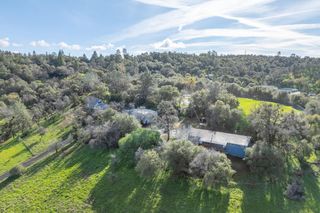 8664 Center St, Mokelumne Hill, CA 95245