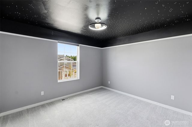 5536 Kinross Road SW, Port Orchard, WA 98367