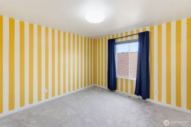 5536 Kinross Road SW, Port Orchard, WA 98367