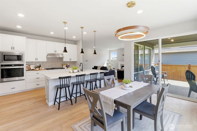 5536 Kinross Road SW, Port Orchard, WA 98367