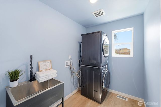 5536 Kinross Road SW, Port Orchard, WA 98367