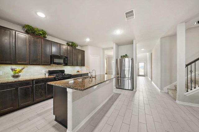 8802 Mallow Rose Way, Rosharon, TX 77583