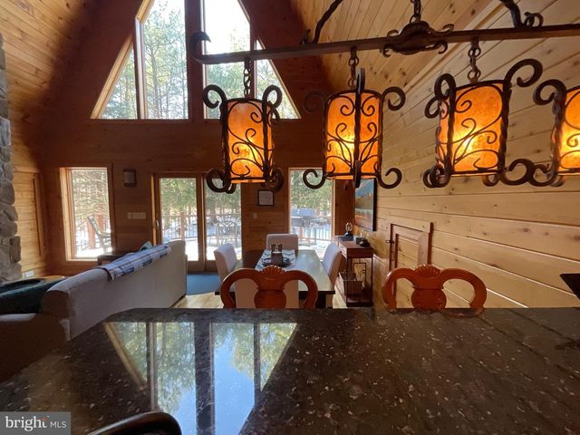 4839 GRACES CABIN RD, Springfield, WV 26763