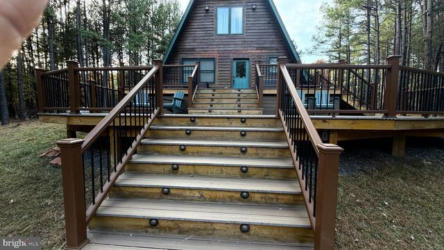 4839 GRACES CABIN RD, Springfield, WV 26763