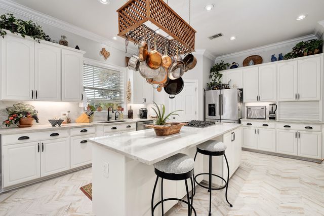 717 6th Street, Destin, FL 32541