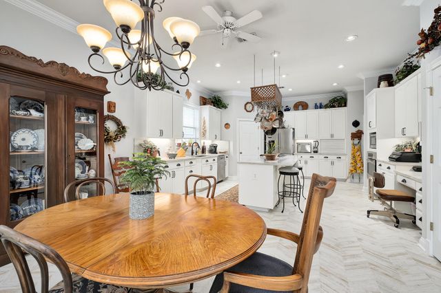 717 6th Street, Destin, FL 32541