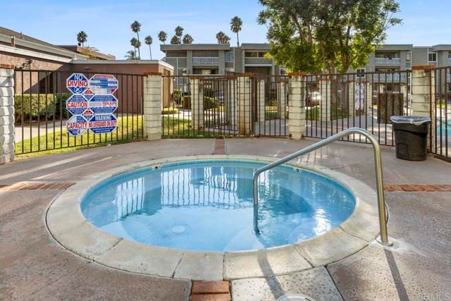 1050 E Washington Ave 62, Escondido, CA 92025