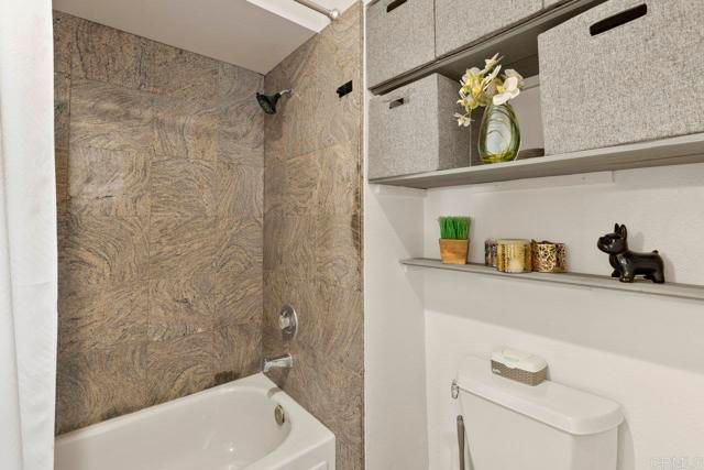 1050 E Washington Ave 62, Escondido, CA 92025