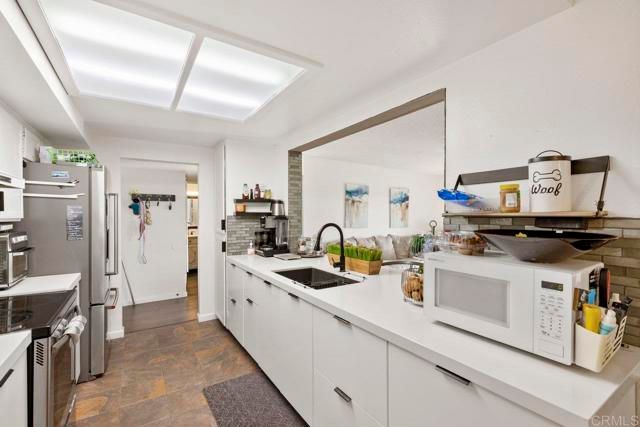 1050 E Washington Ave 62, Escondido, CA 92025