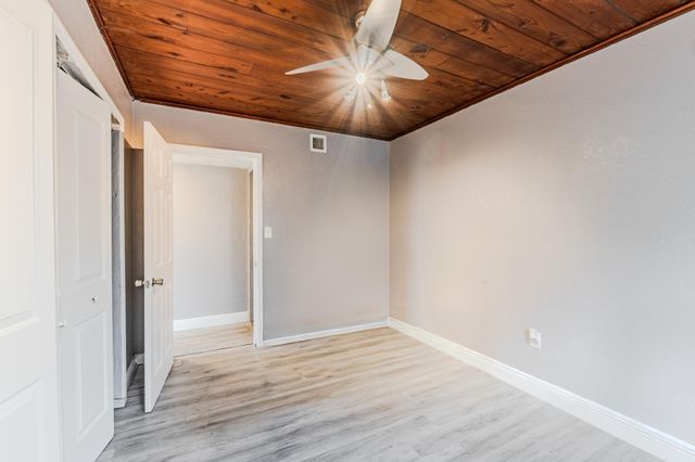 112 W 34th Street 1, Riviera Beach, FL 33404