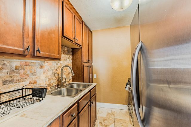 112 W 34th Street 1, Riviera Beach, FL 33404