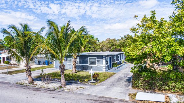 112 W 34th Street 1, Riviera Beach, FL 33404