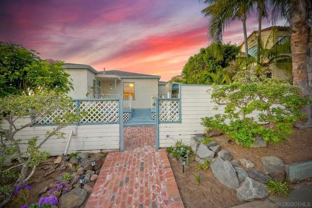 4692 Niagara Ave, San Diego, CA 92107