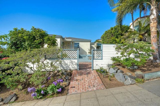 4692 Niagara Ave, San Diego, CA 92107