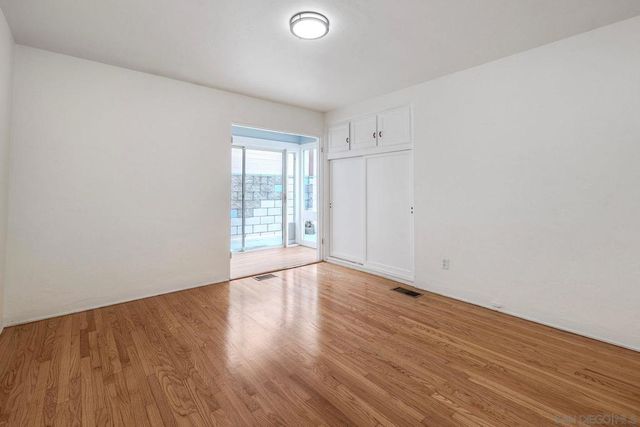 4692 Niagara Ave, San Diego, CA 92107