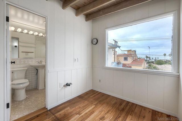 4692 Niagara Ave, San Diego, CA 92107