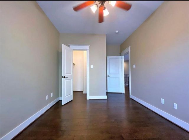 902 Lawrence Street, Houston, TX 77008