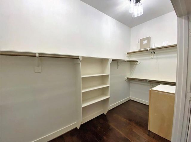902 Lawrence Street, Houston, TX 77008