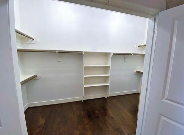 902 Lawrence Street, Houston, TX 77008