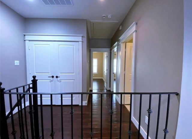 902 Lawrence Street, Houston, TX 77008