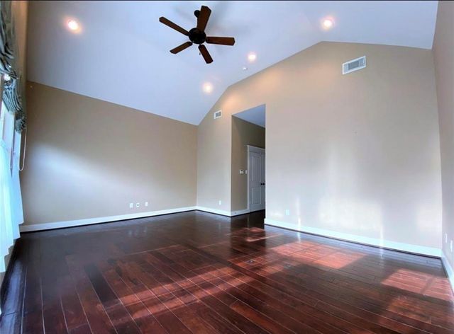 902 Lawrence Street, Houston, TX 77008