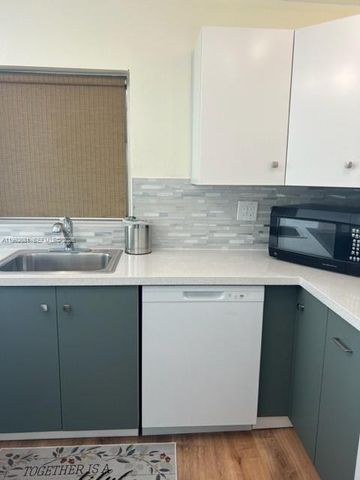 7900 Tatum Waterway Dr 503, Miami Beach, FL 33141