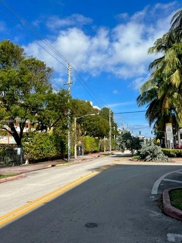 7900 Tatum Waterway Dr 503, Miami Beach, FL 33141