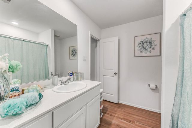 4146 Oakland View Street, Baytown, TX 77521