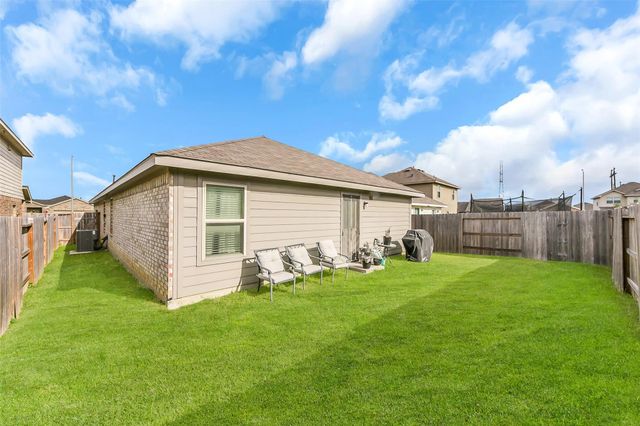 4146 Oakland View Street, Baytown, TX 77521