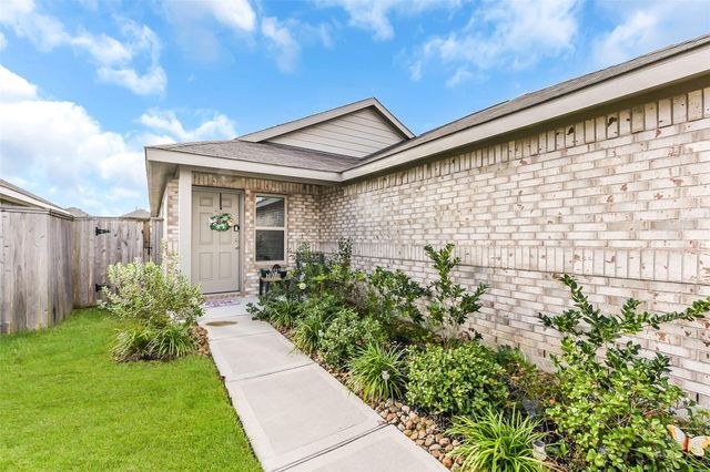 4146 Oakland View Street, Baytown, TX 77521