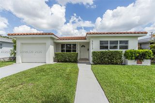 3513 Polk St, Hollywood, FL 33021