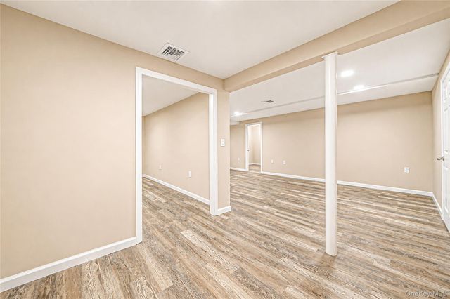 2 Storey Avenue, Central Islip, NY 11722