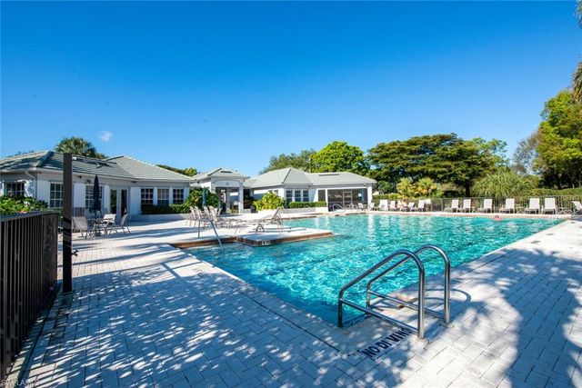 7103 Pond Cypress CT # 101, Naples, FL 34109