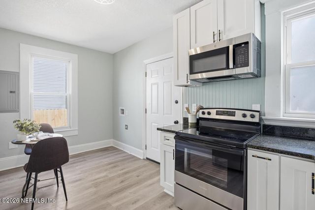 1825 PERRY Street, Jacksonville, FL 32206