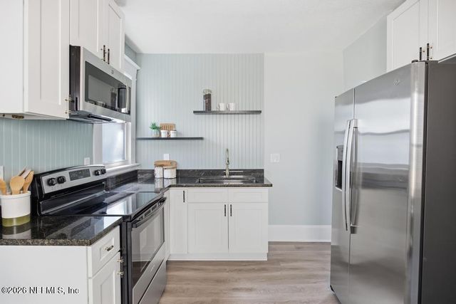 1825 PERRY Street, Jacksonville, FL 32206