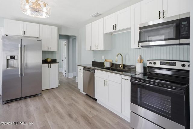 1825 PERRY Street, Jacksonville, FL 32206