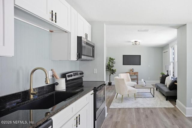 1825 PERRY Street, Jacksonville, FL 32206