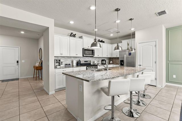 7147 OAKMOSS LOOP, Davenport, FL 33837