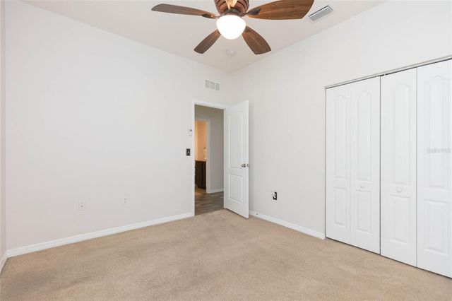 36108 LAGUNA HILLS CIRCLE, Zephyrhills, FL 33541
