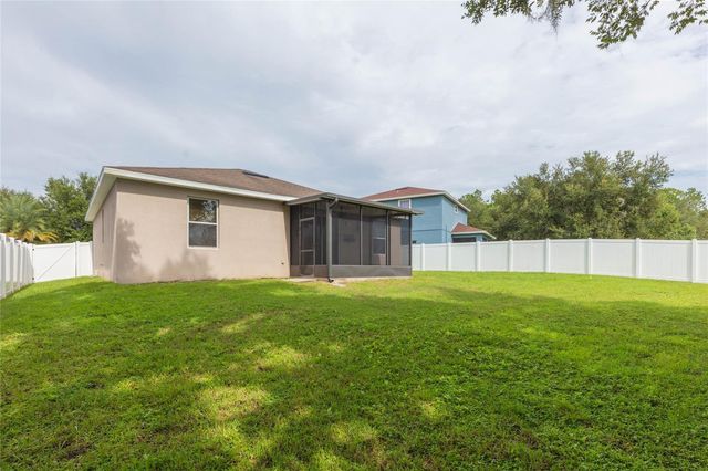 36108 LAGUNA HILLS CIRCLE, Zephyrhills, FL 33541