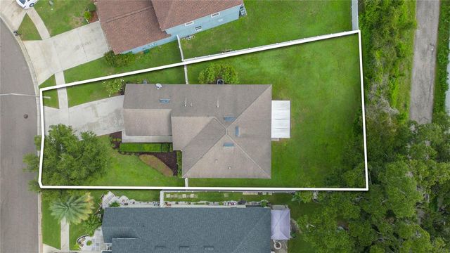 36108 LAGUNA HILLS CIRCLE, Zephyrhills, FL 33541