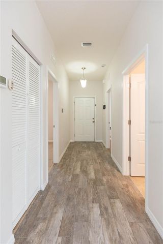 36108 LAGUNA HILLS CIRCLE, Zephyrhills, FL 33541