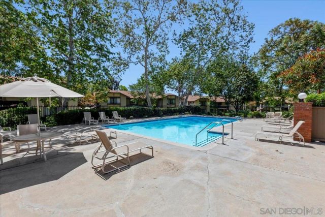 9719 Caminito Del Marfil, San Diego, CA 92124