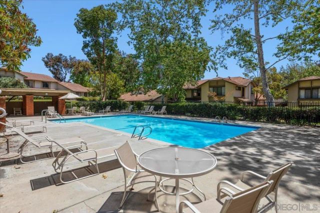 9719 Caminito Del Marfil, San Diego, CA 92124