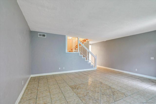 9719 Caminito Del Marfil, San Diego, CA 92124