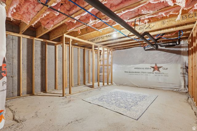 1097 E WATERWAY LN, Saratoga Springs, UT 84045