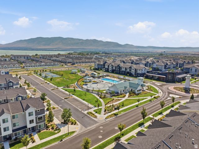 1097 E WATERWAY LN, Saratoga Springs, UT 84045
