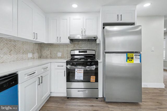 131 HAZEL AVE, Ewing, NJ 08638
