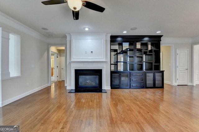 6452 Autumn Crest Lane, Hoschton, GA 30548
